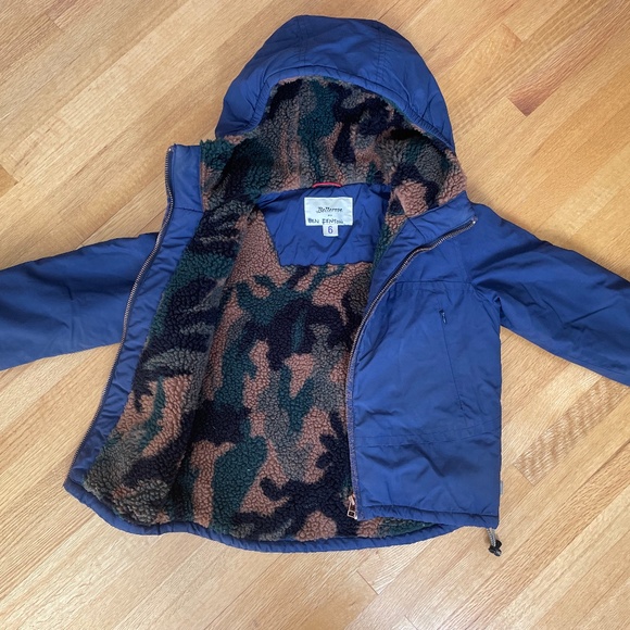 Bellerose Water Repellent Hooded Jacket, Boys size 6 - Picture 2 of 4